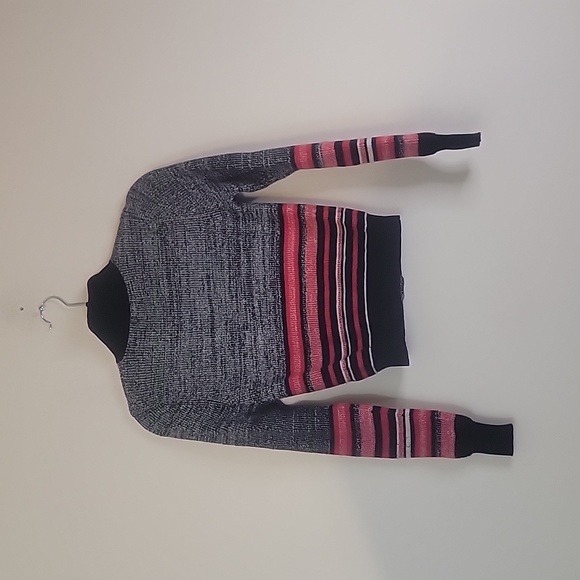 BDG sweater - Picture 2 of 5